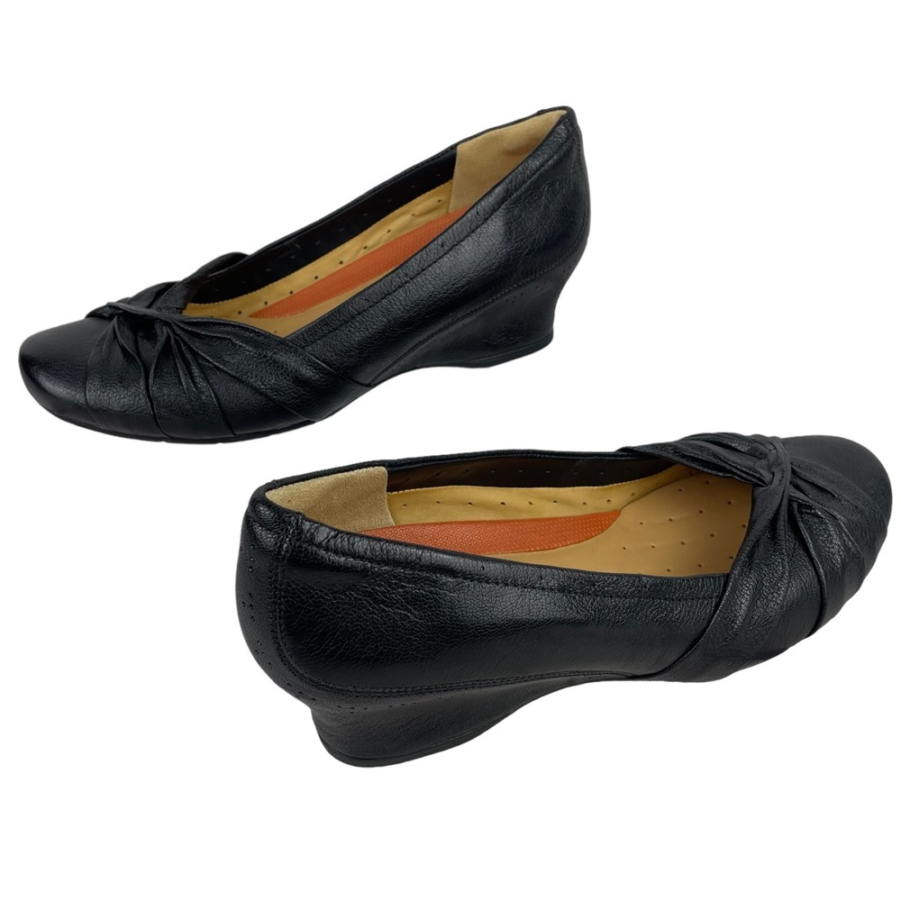NWOT Black Size 8 Clarks Unstructured Leather Comfort Wedge Heel